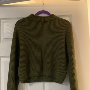 H&M Sweater Size M